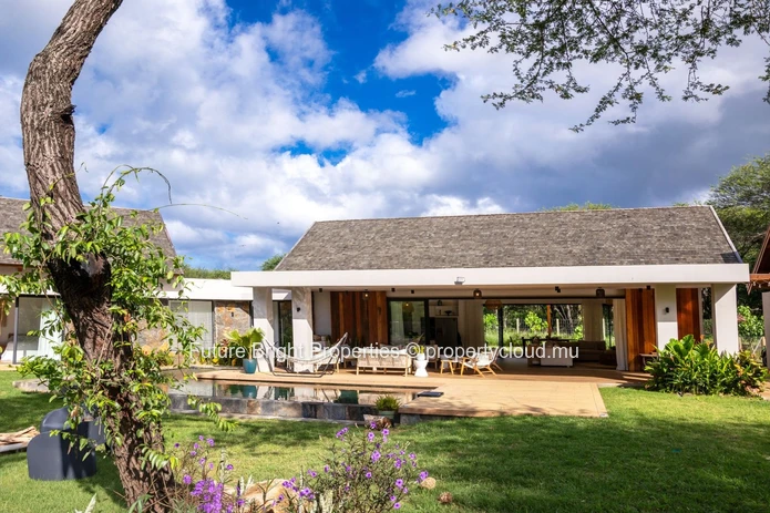 Là où la nature rencontre le luxe : votre villa au Domaine de Palmyre