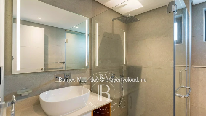 Pointe aux Canonniers - Appartement de Luxe au Rez-de-Chaussée – 3 Chambres