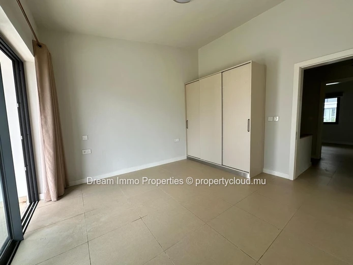 3-Bedroom Duplex In Perfect Condition Close To So'flo Mall In Floreal - Mauritius