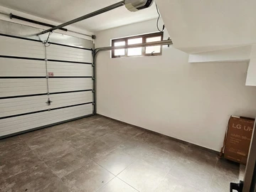 3 Bedroom Townhouse, Duplex