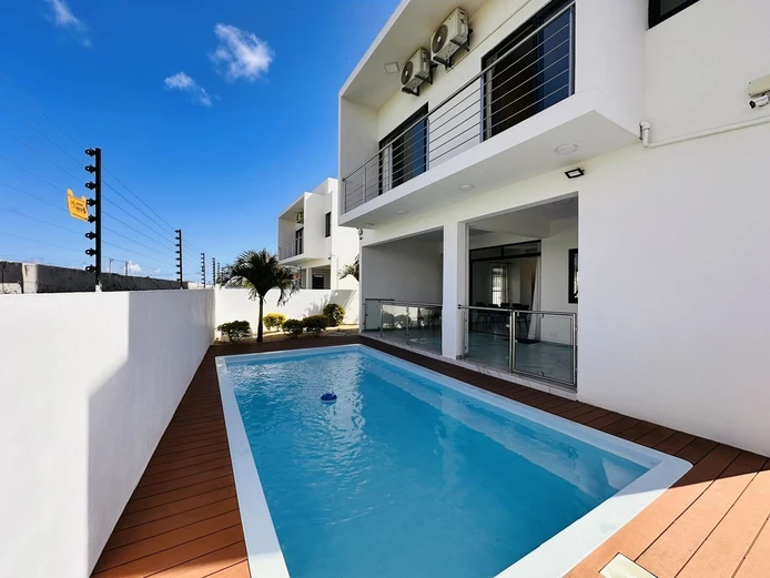 Modern House With Swimming Pool