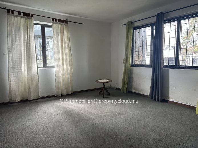 Maison de 3 chambres à vendre à Curepipe avec jardin