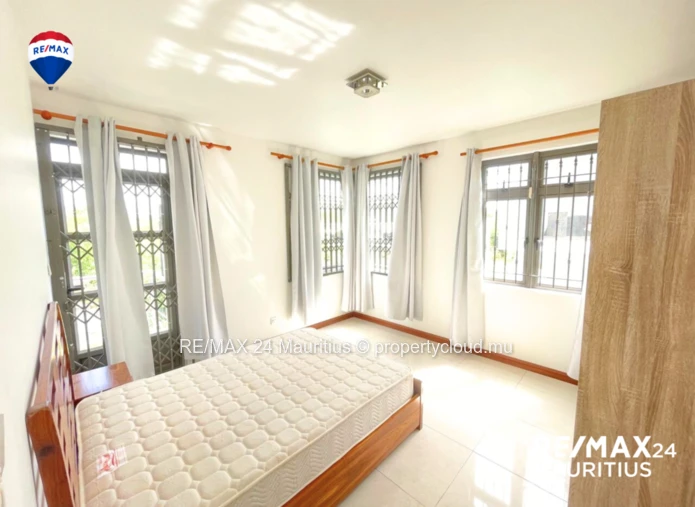 Secured family house within 10 minutes drive to the Beaches and all amenities.