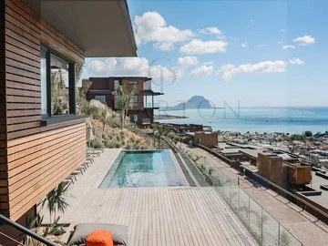 4 Bedroom Villa