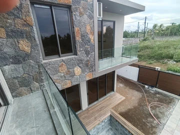 4 Bedroom Villa