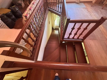 6 Bedroom House