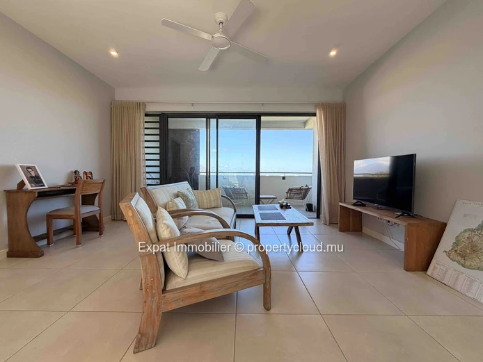 Appartement neuf 2 chambres avec grande terrasse et vue mer – À louer à Cascavelle