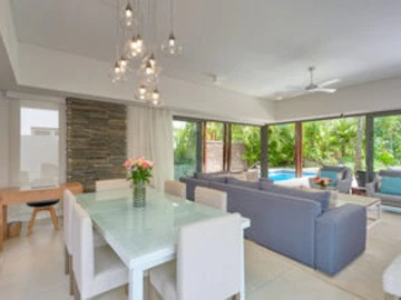 4 Bedroom Villa
