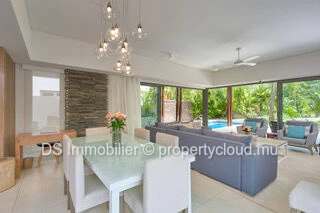 For Sale – 4 En-Suite Bedroom Villa – Mont Choisy – North