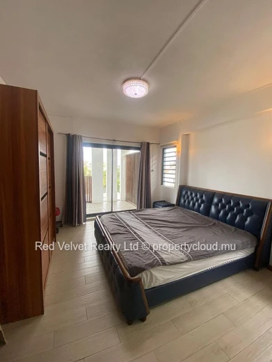 4-Bedroom Villa for Rent in Pereybère | Pool | Secure Residence