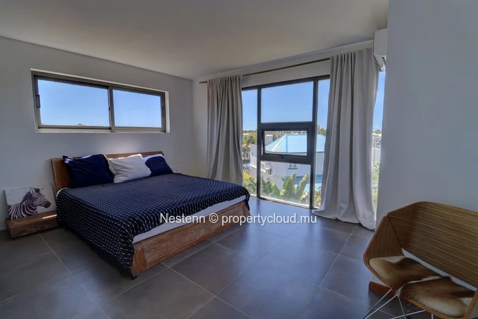 Penthouse de 3 chambres avec son toit terrasse et une belle vue à 180 degrés 