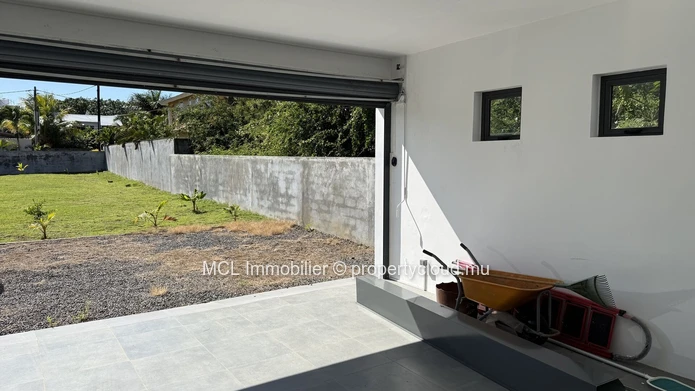 Maison  meublée de 4 chambres à Calodyne