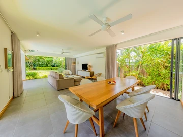 4 Bedroom Villa
