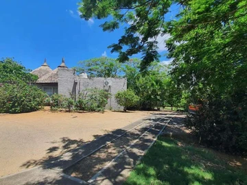 4 Bedroom Villa