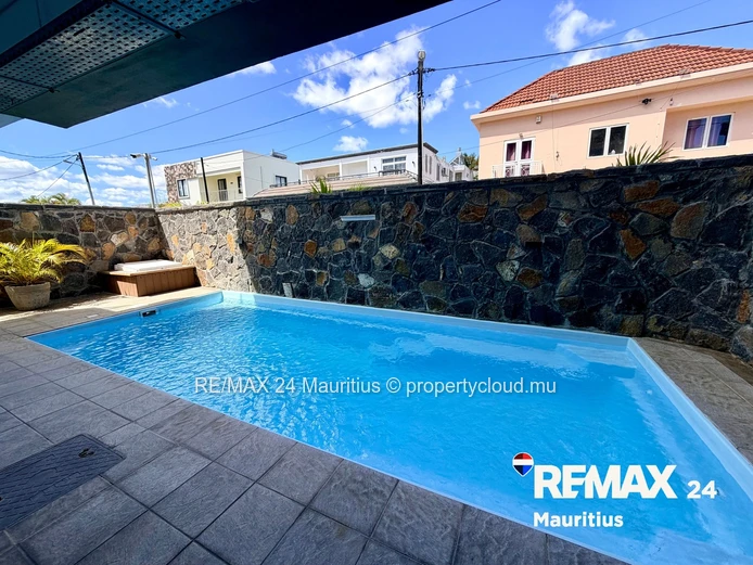 Furnished Apartment Just Steps from Flic en Flac Beach