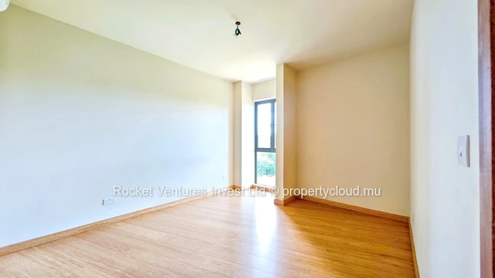 For Sale: 3-Bedroom Penthouse, Flic en Flac – West
