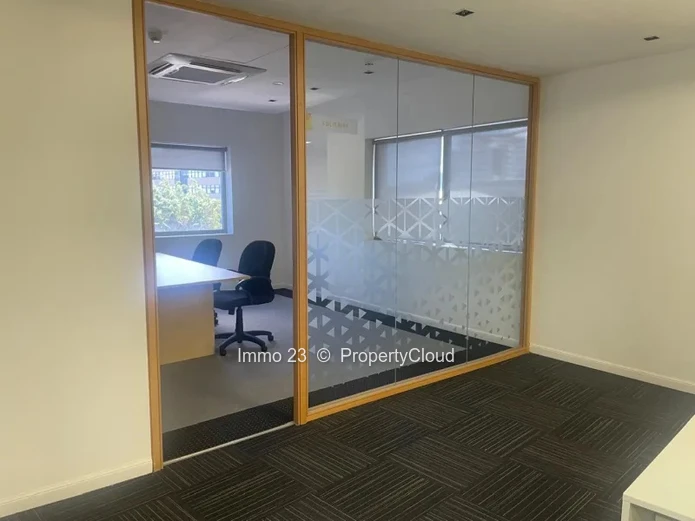Office - 1500m2 - Eb00e8ne - Ref. BU89952LO