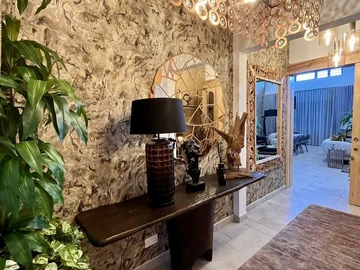 4 Bedroom Apartment