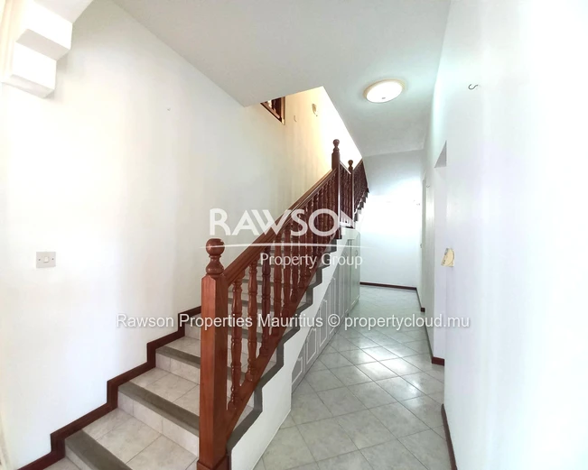 Belle Maison De 4 Chambres | Grand Jardin | À 10 Min À Pied De La Plage | Pointe Aux Canonniers