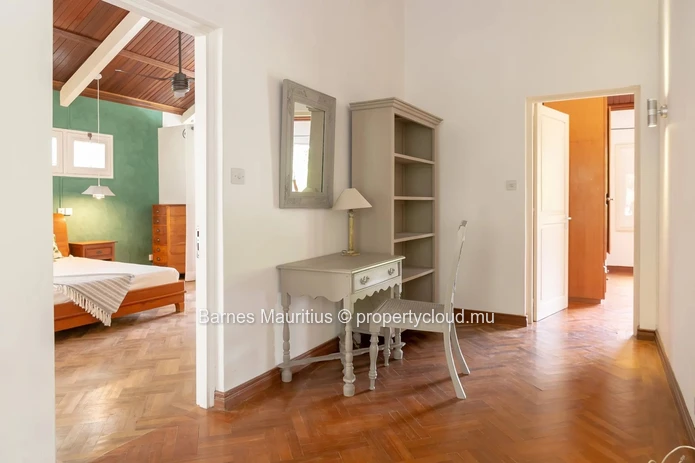 POINTE AUX CANONNIERS - Charming family home - 4 bedrooms
