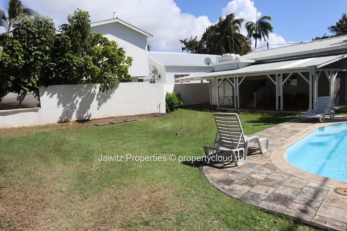 Beachfront Mauritian charm — two homes, one timeless address