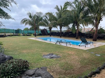 For Rent – Spacious 6-Bedroom House in Les Salines Pilot, Rivière Noire – Black River