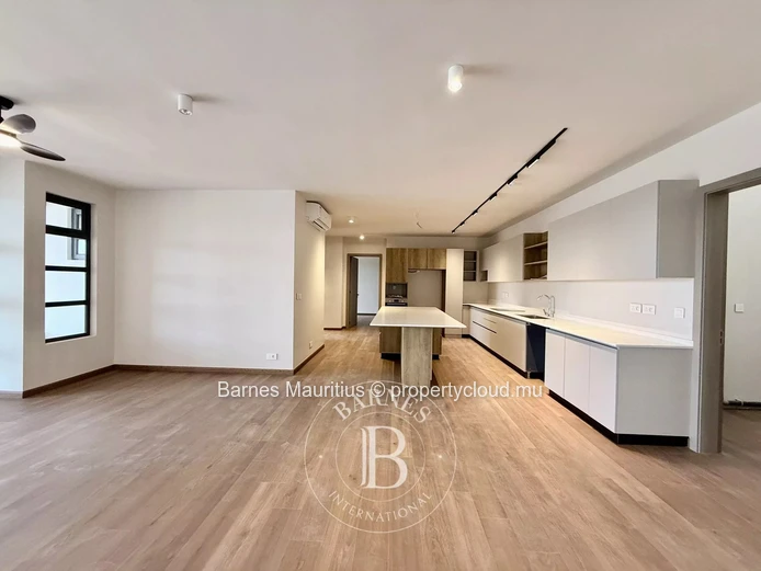 BAGATELLE / MOKA - Magnifique Penthouse Neuf avec vue sur les montagnes et la mer - 4 Chambres