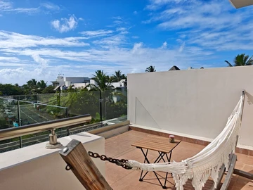 4 Bedroom Apartment