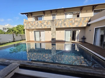4 Bedroom Villa