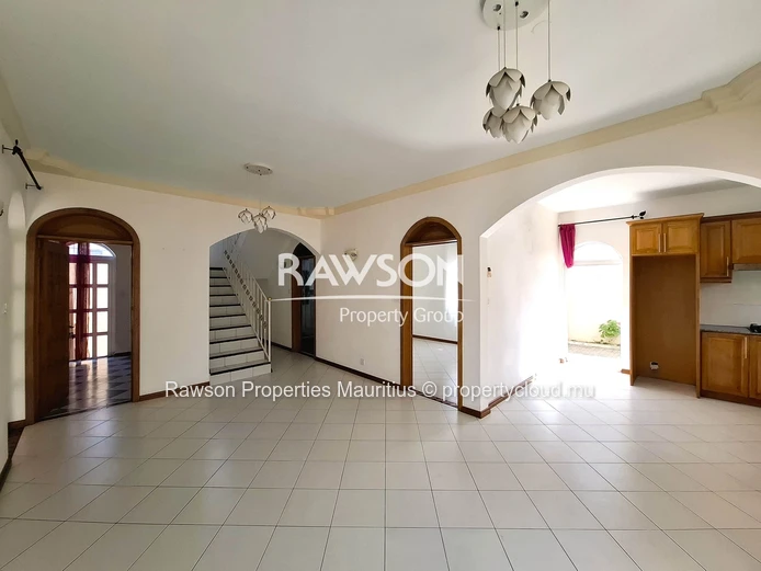 Maison 4 Chambres | Non Meublée | Mont Choisy