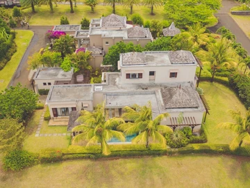 4 Bedroom Villa