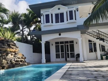 5 Bedroom Villa