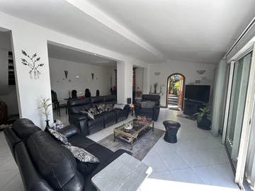 Maison de 4 Chambres