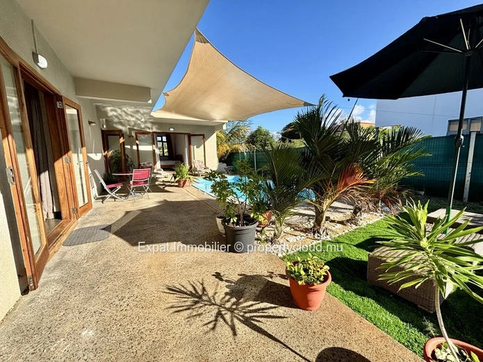 One-Storey Villa With 2 Bedrooms, Tropical Terrace And Swimming Pool – Grand Gaube