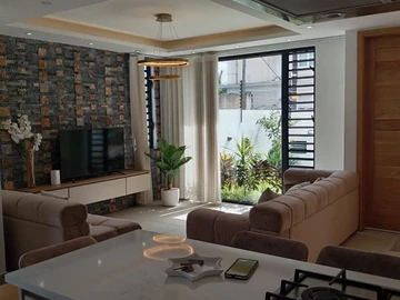4 Bedroom Villa