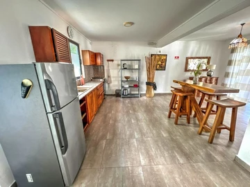 12 Bedroom House