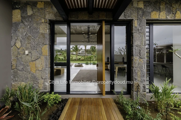 Luxurious IRS Villa with Private Pool in Beau Champ - Fully Furnished and Close to Amenities €