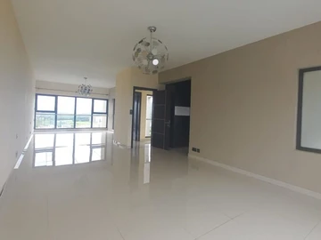 4 Bedroom Apartment