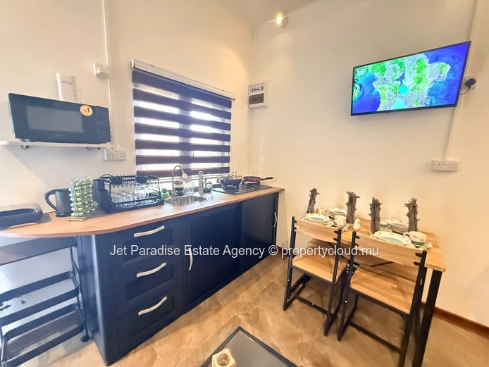 Apartment of 2 bedrooms for sale, close to amenities.