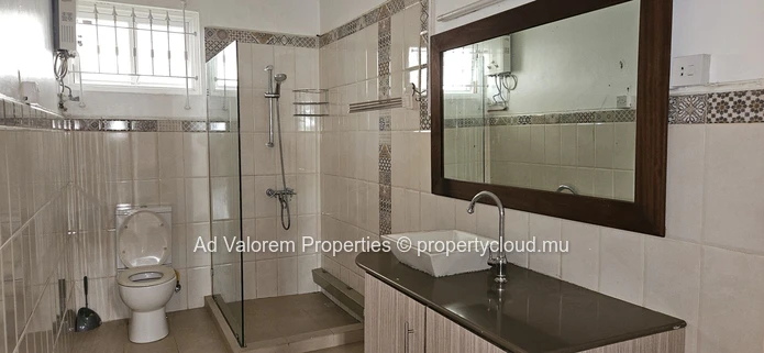 Spacieuse maison familiale à vendre à Curepipe!
