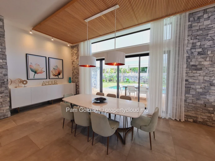 Villa de 4 Chambres – Pereybere