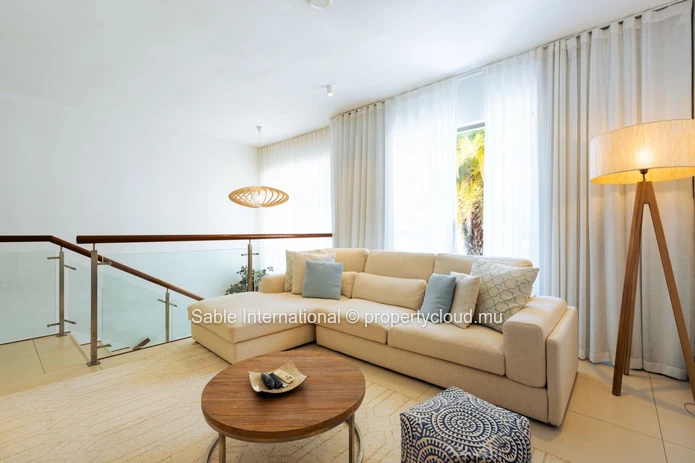 Villa PDS à vendre à Péreybère, 416m², 3 chambres, piscine privée, Vue mer, Proche Golf, Meublé.