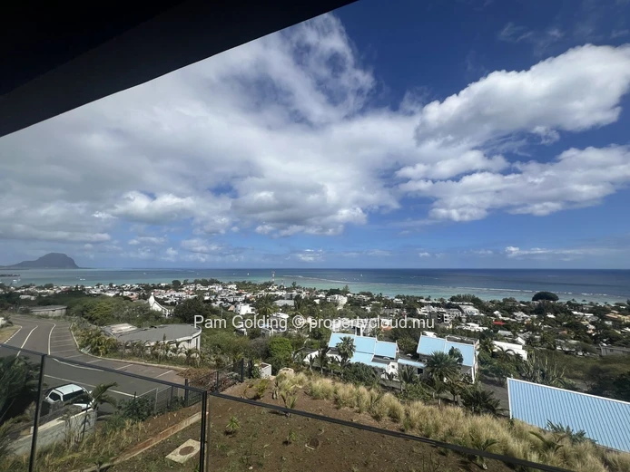 Appartement de 3 Chambres en Suite avec Vue sur la Mer à Vendre à Legend Hill, Tamarin