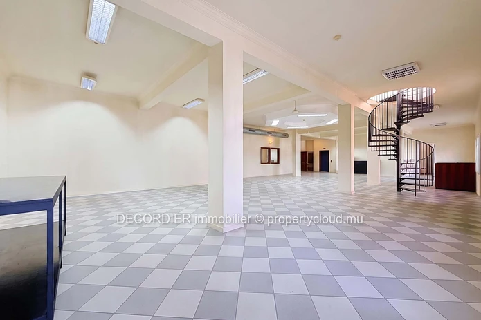 La Maison Coloniale – Propriété commerciale emblématique à la Pointe aux Canonniers (Mandat exclusif)
