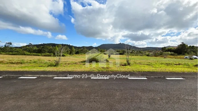 Residential Land - 2145m2 - Bois Ch00e9ri - Ref. TE94722VE