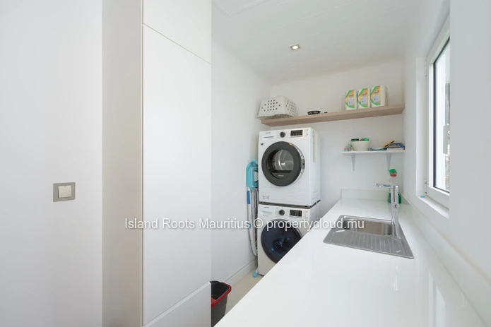Spacious single-storey villa for sale in Grand Baie!