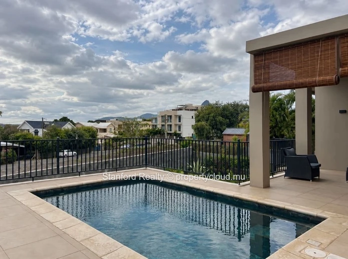 Villa moderne de 4 chambres à louer - Tamarin, Ouest