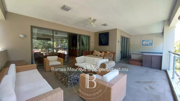 BAIN BOEUF - Seaside Luxury Living with Ocean Views - 3 Bedroom