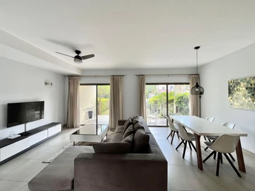 3 Bedroom Townhouse, Duplex