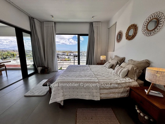 Stunning 3-Bedroom En-Suite Apartment With Open Views & Spectacular Sunsets – Grand Baie